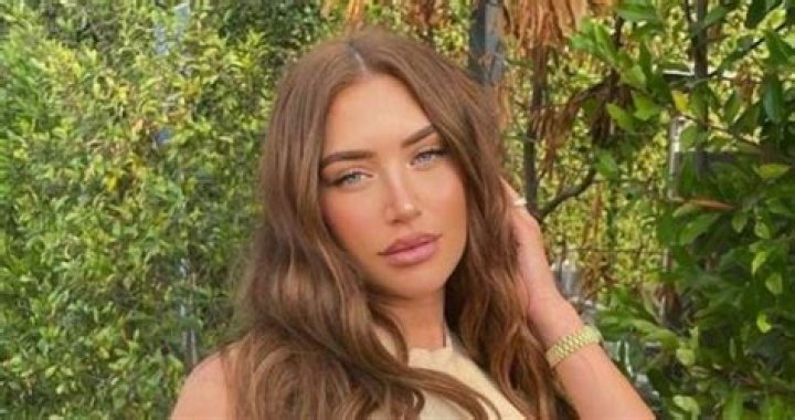 Anastasia Karanikolaou Height, Weight, Measurements, Bra Size, Shoe Size