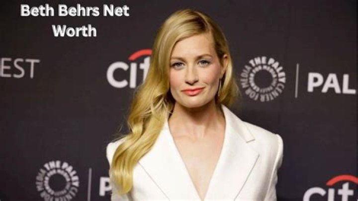 Beth Behrs Net Worth: Details About Age, Income, Movie, Career, Bf, Home - SarkariResult