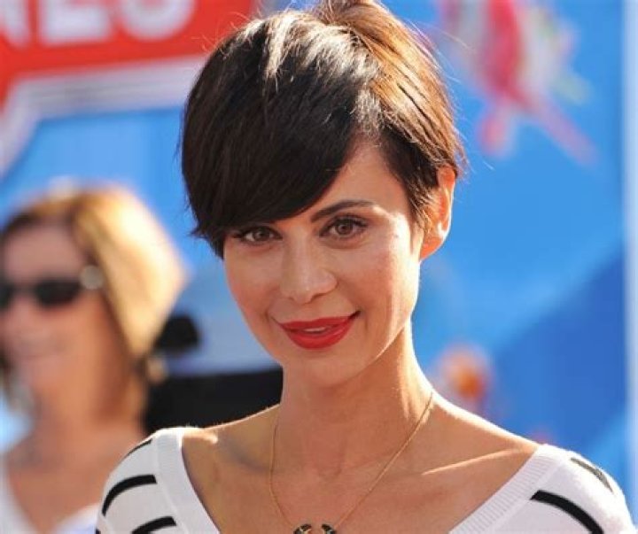 Catherine Bell’s Height, Weight, Dating History, Body Measurements, Net Worth & More