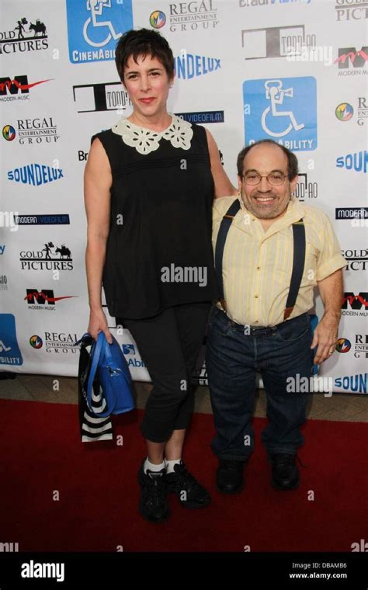 Danny Woodburn Married, Wife, Net Worth, Earnings, Facts, Wiki-Bio