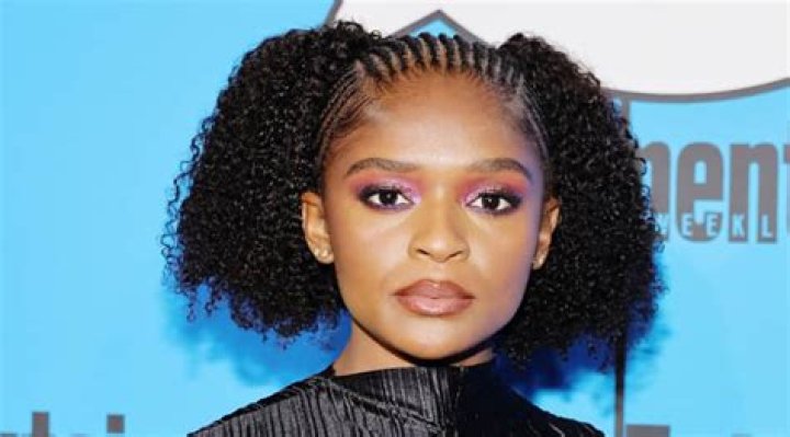 Dominique Thorne Height, Weight, Measurements, Bra Size, Shoe Size