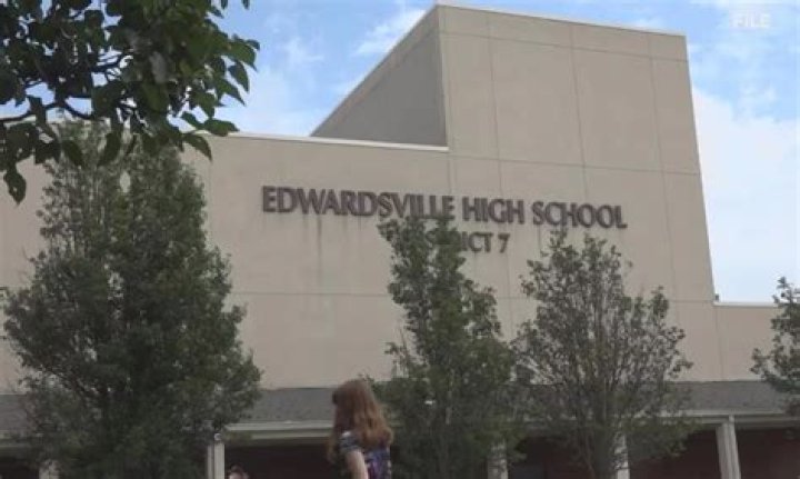 Gavin Monroe Miller Death and Obituary: Edwardsville High School Mourns