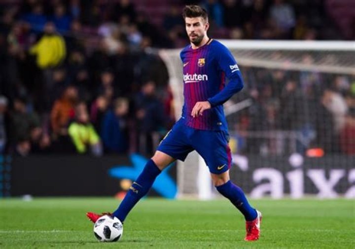 Gerard Pique Height, Weight, Body Measurements, Shoe Size