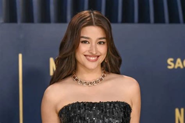 Liza Soberano Net Worth: Details About Movie, Income, Age, Home, Career - SarkariResult