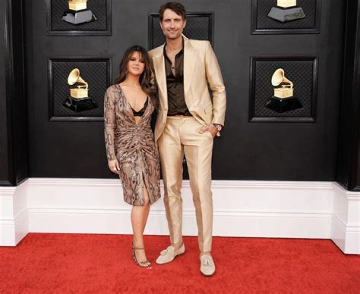 Maren Morris's Height: Exploring the Surprising Difference with Husband Ryan Hurd - SarkariResult