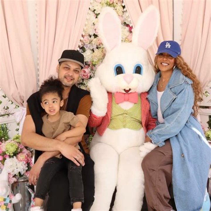 Mickey Guyton Wiki-Bio, Husband, Music, Instagram, Age, Interview, Black Like Me