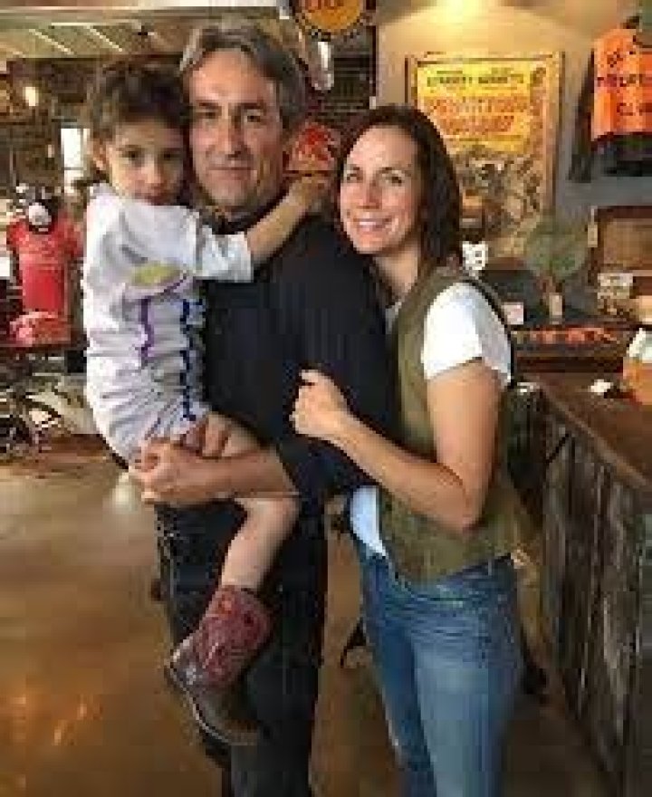 Mike Wolfe Wiki, Wife, Children, Net worth, Bio, Height