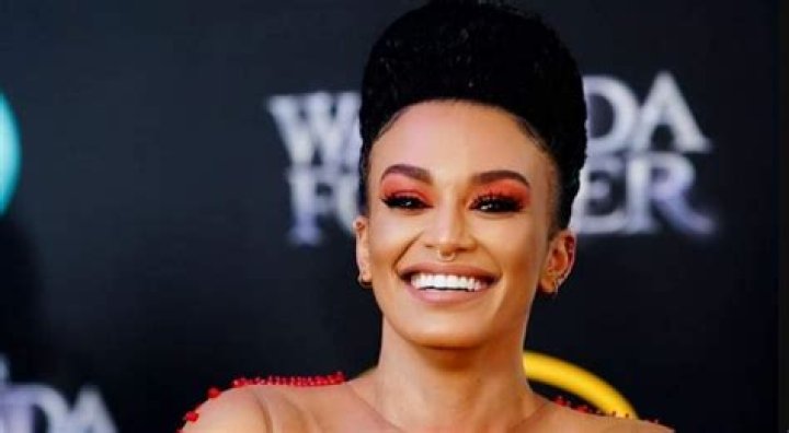 Pearl Thusi Height, Weight, Measurements, Bra Size, Shoe Size