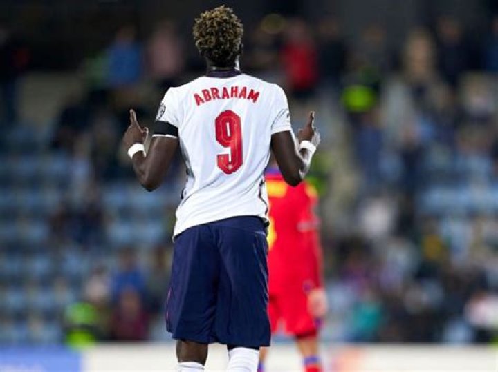 Tammy Abraham Net Worth: Details About Football, Income, Gf, Age, Career - SarkariResult