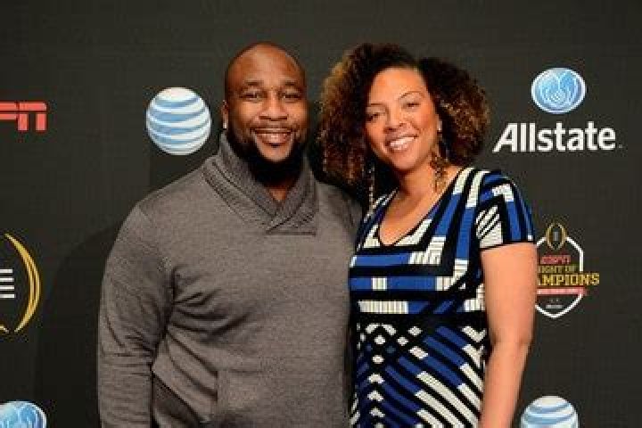 Who is Marcus Spears' Wife? An In-Depth Look at Aiysha Smith's WNBA Career and Their Family Life - SarkariResult